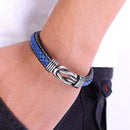Bracelete Masculino em Couro com Pingente em Aço